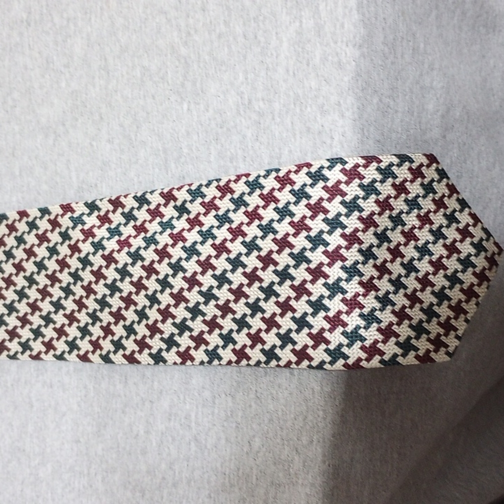 Kenneth Gordon Silk Tie